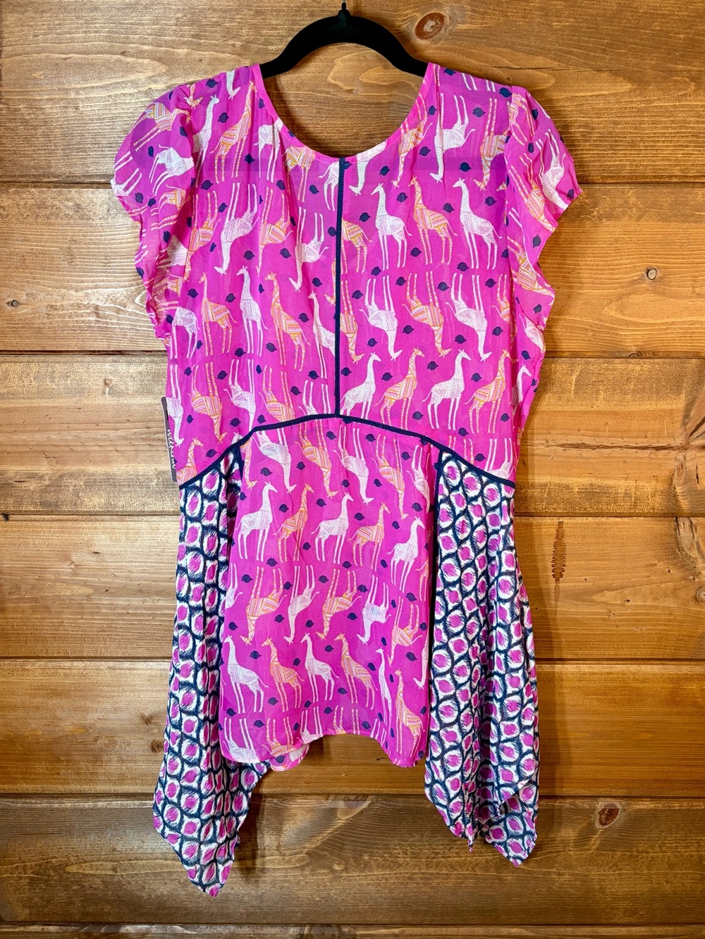 new directions Pink Giraffe Patterned Cap Sleeve Tank Top Size Small 💕🌴 - Picture 6 of 8